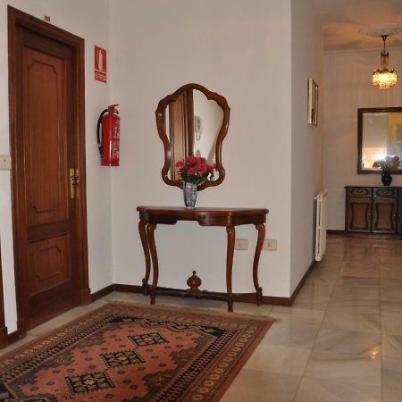 Hostal Mourelos O Grove Exterior photo