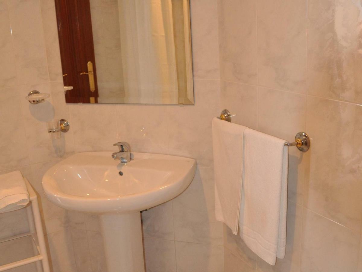 Hostal Mourelos O Grove Room photo